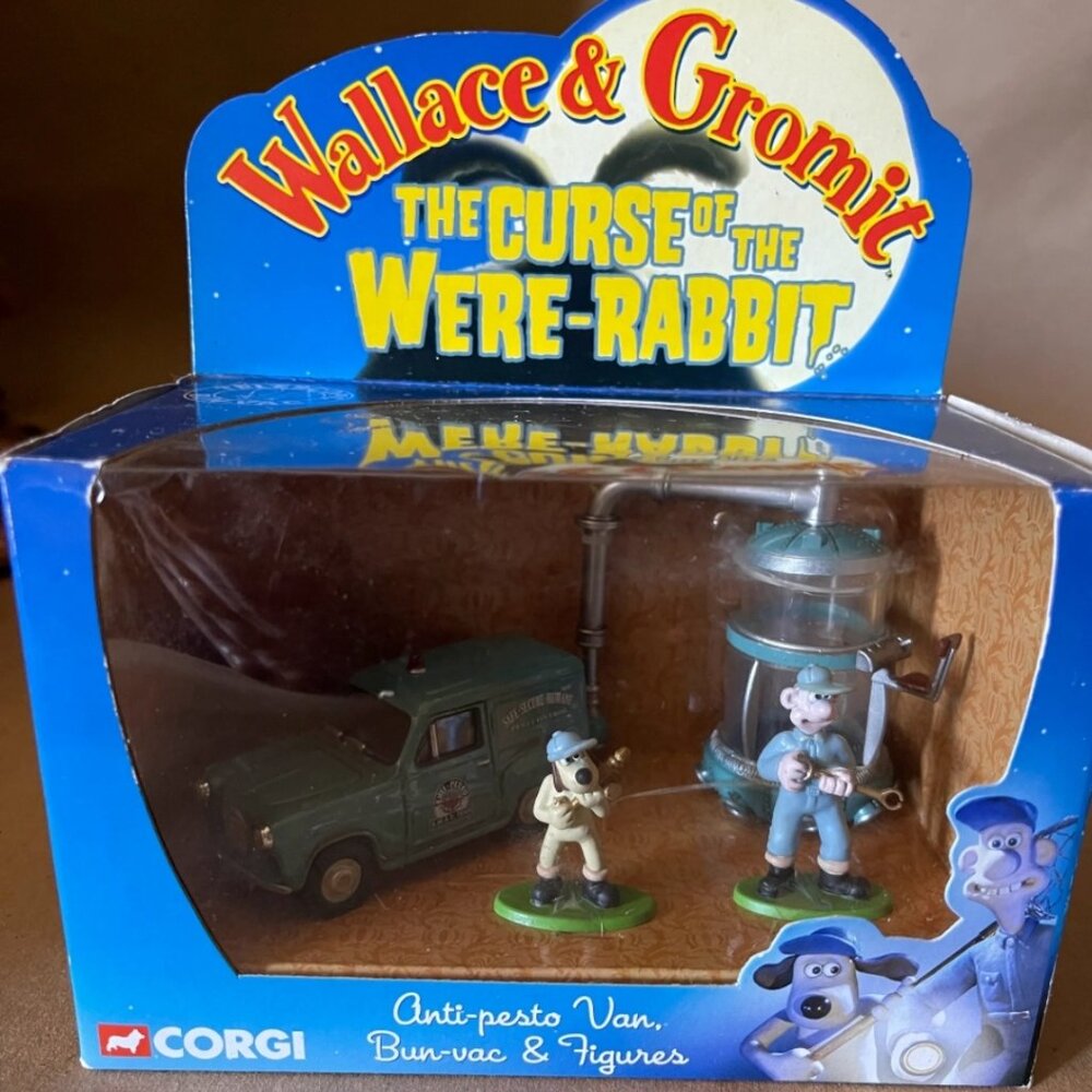 RARE Wallace & Gromit - The Curse of the Were Rabbit Collectable Figures
